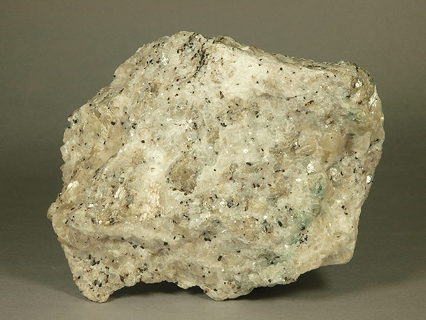 Wollastonite under normal light